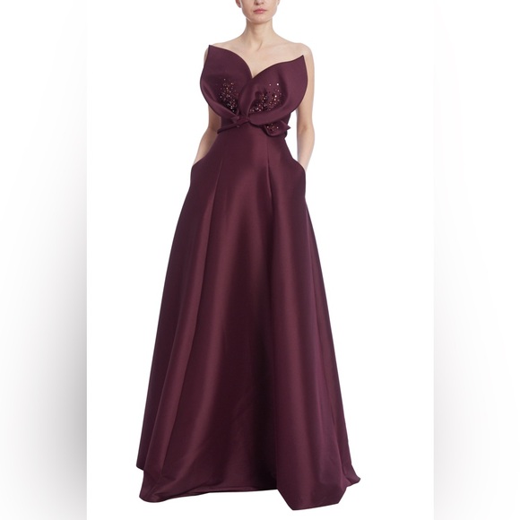 Badgley Mischka Beaded Petals Strapless Evening Gown in Wine NEW 2 - Picture 1 of 12